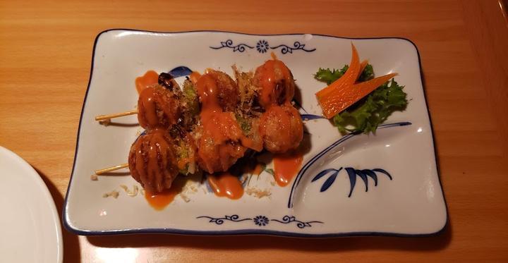 Naniwa Sushi & More